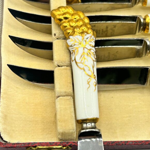 Royal Crown Derby Gold Porcelain Victorian Grape Vines Pattern 6 Knife Set CIB - Picture 5 of 6